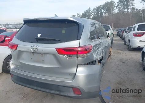 2018 Toyota Highlander Le Plus from USA, damaged, VIN 5TDZZRFH8JS286161